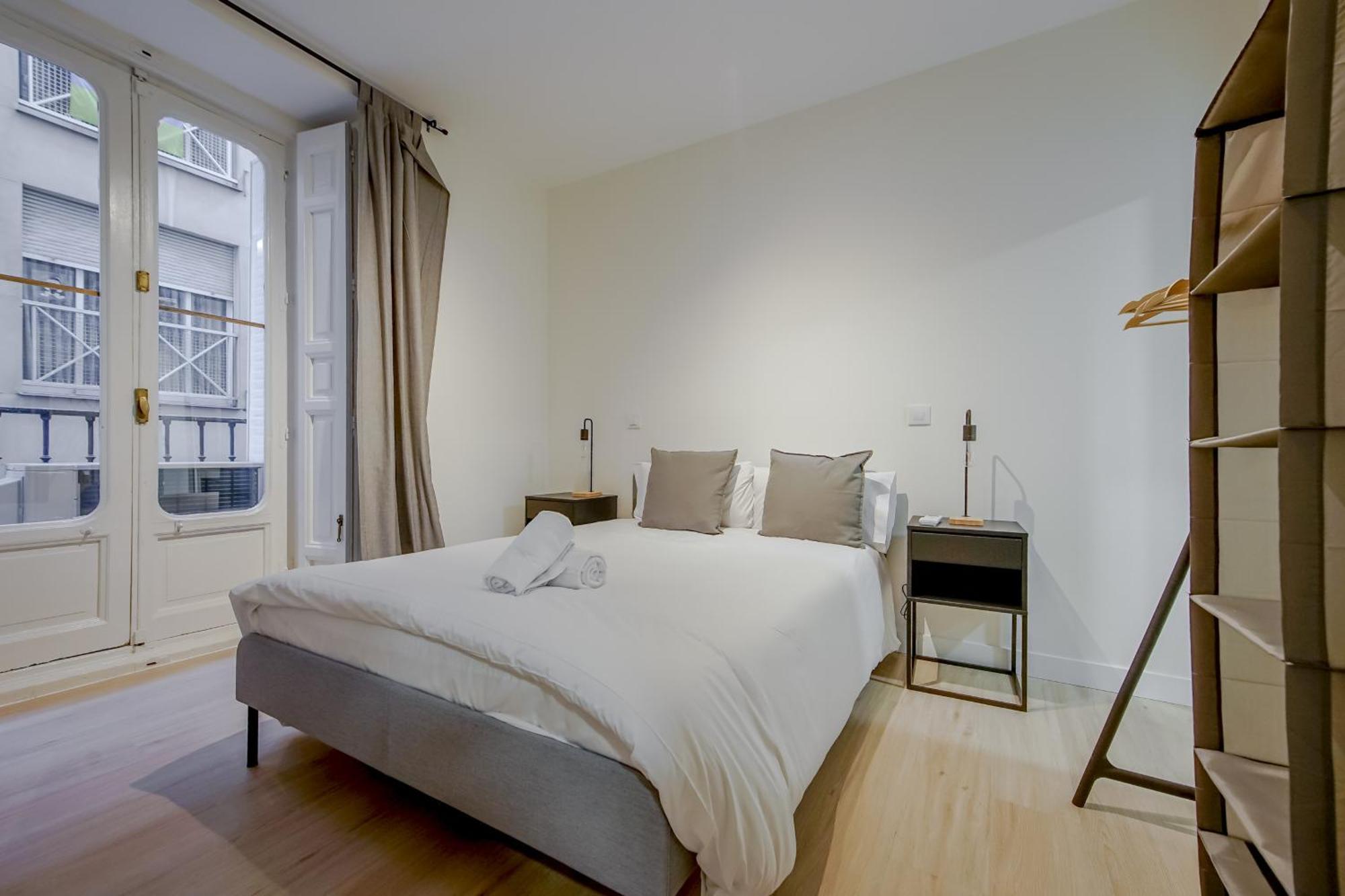Cozy&New Apartment Para 6Pax En La Plaza De Tirso - Madrid E1 외부 사진