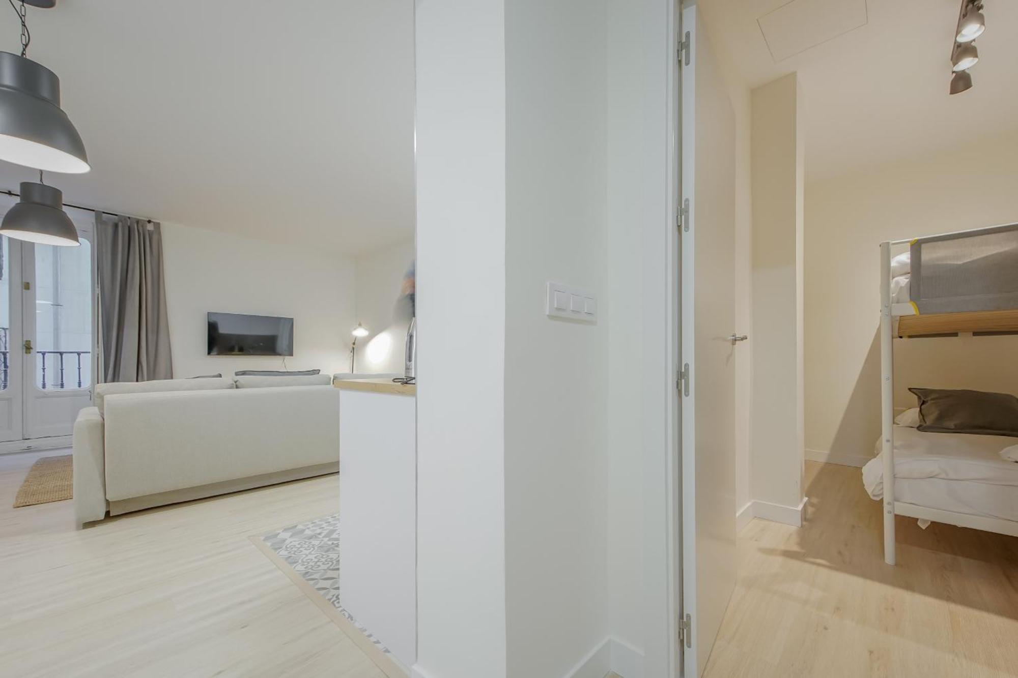 Cozy&New Apartment Para 6Pax En La Plaza De Tirso - Madrid E1 외부 사진