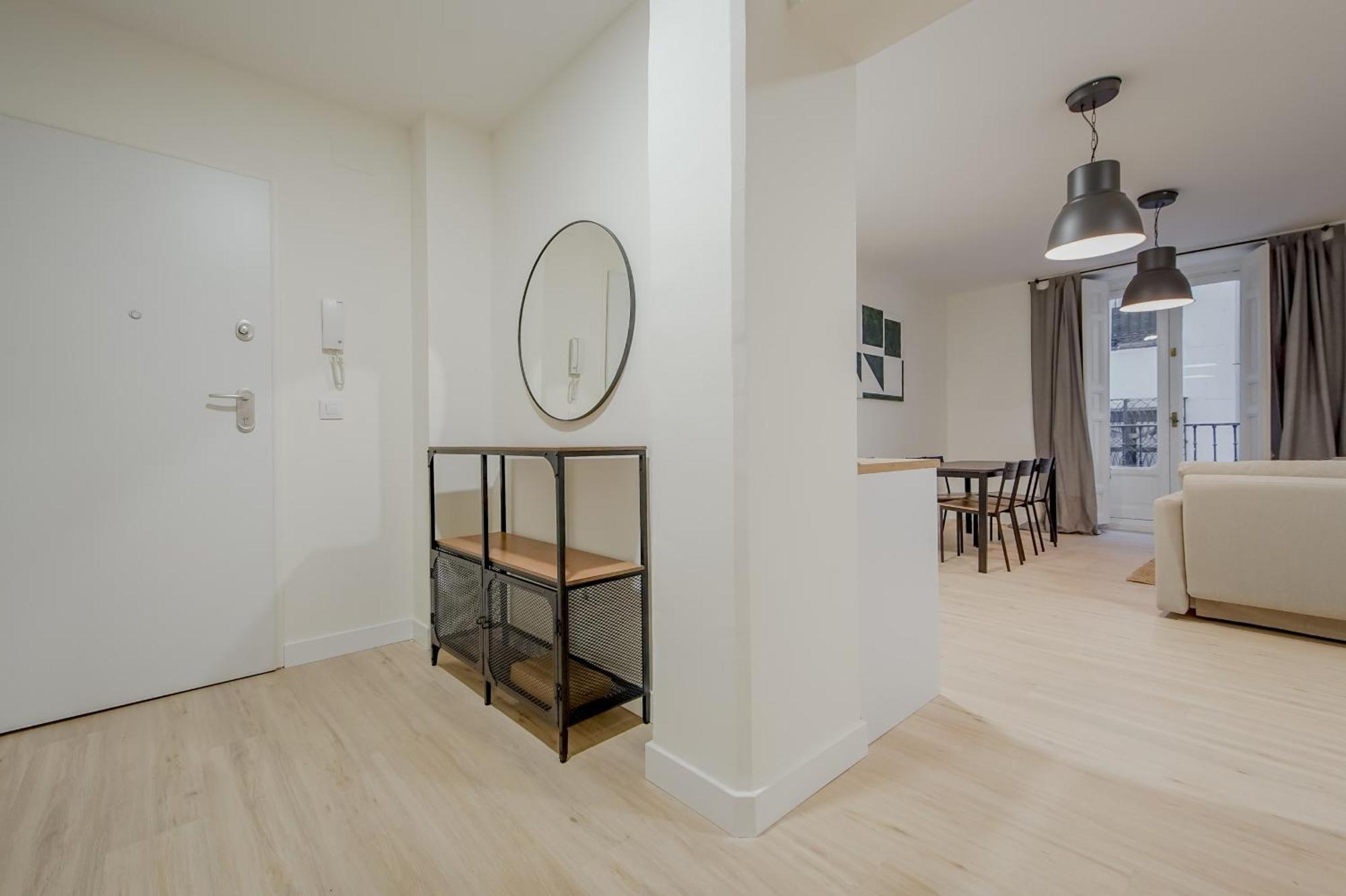 Cozy&New Apartment Para 6Pax En La Plaza De Tirso - Madrid E1 외부 사진